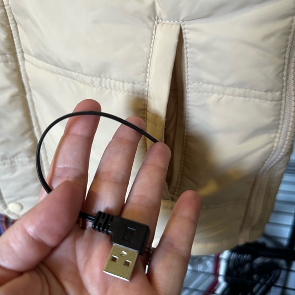 Beige Quilted heated Vest - Picture 2 of 5